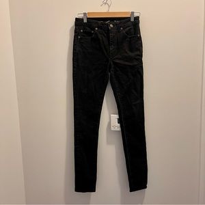 SAINT LAURENT BLACK SKINNY JEANS !!